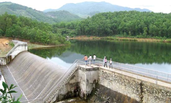 Quảng Ngãi đảm bảo an toàn các hồ chứa mùa mưa lũ ảnh 1